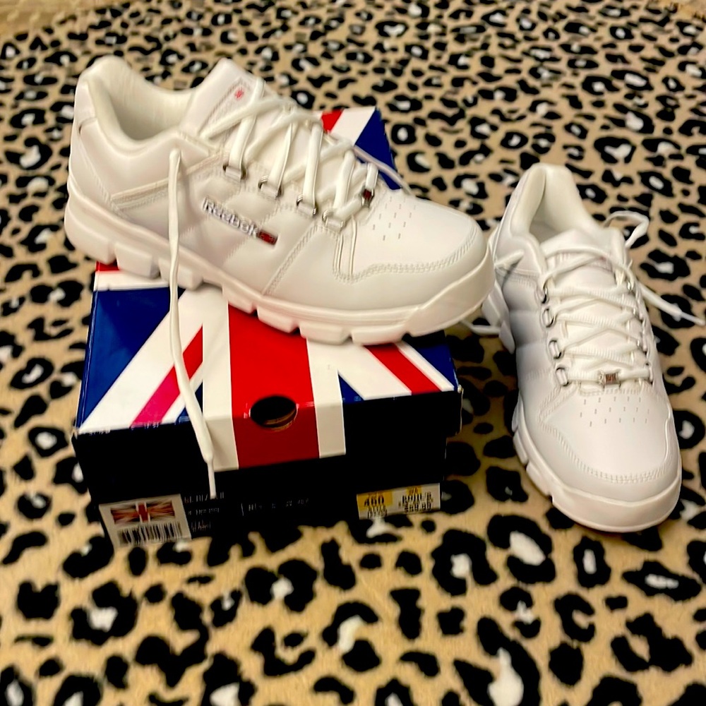 NIB Reebok tennis shoes, sz 8 1/2